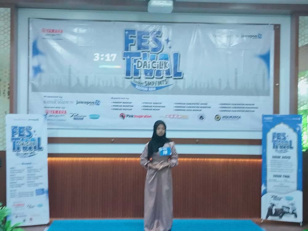 Layla Anindia dari SMP Negeri 4 Tegalombo