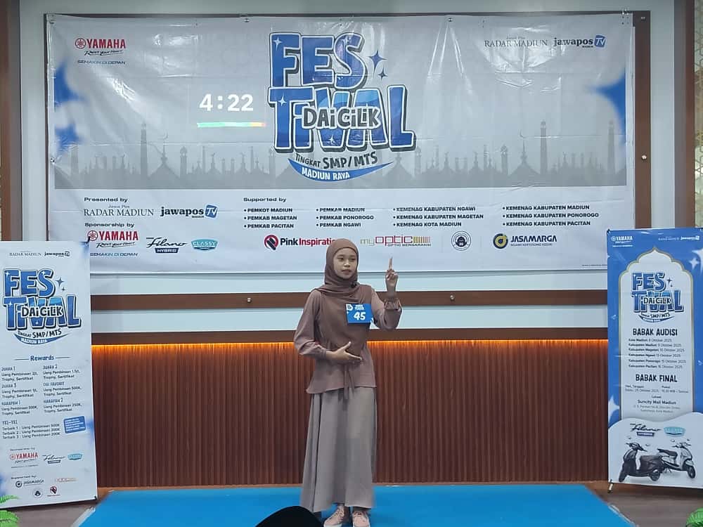Adinda Kayla Nasetya dari SMPN 1 Sudimoro
