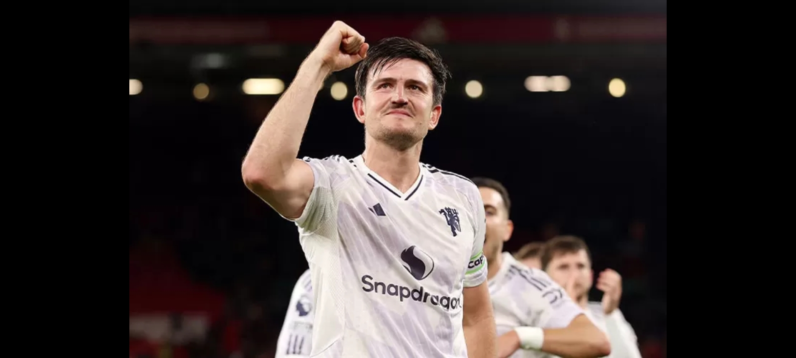 Manchester United kalahkan Liverpool 2-1 di Anfield lewat gol telat Harry Maguire.