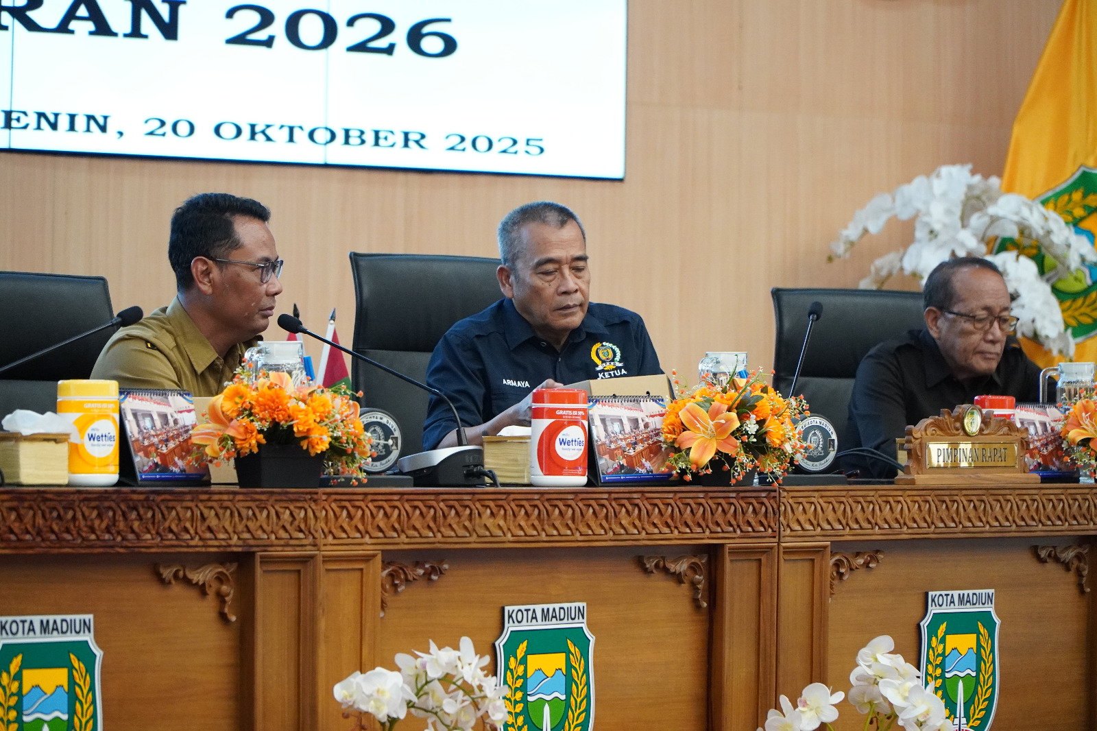 Banggar DPRD Kota Madiun menggelar rapat koordinasi persiapan pembahasan R-APBD 2026 di ruang rapat paripurna, kemarin (20/10). SEKRETARIAT DPRD UNTUK RADAR MADIUN