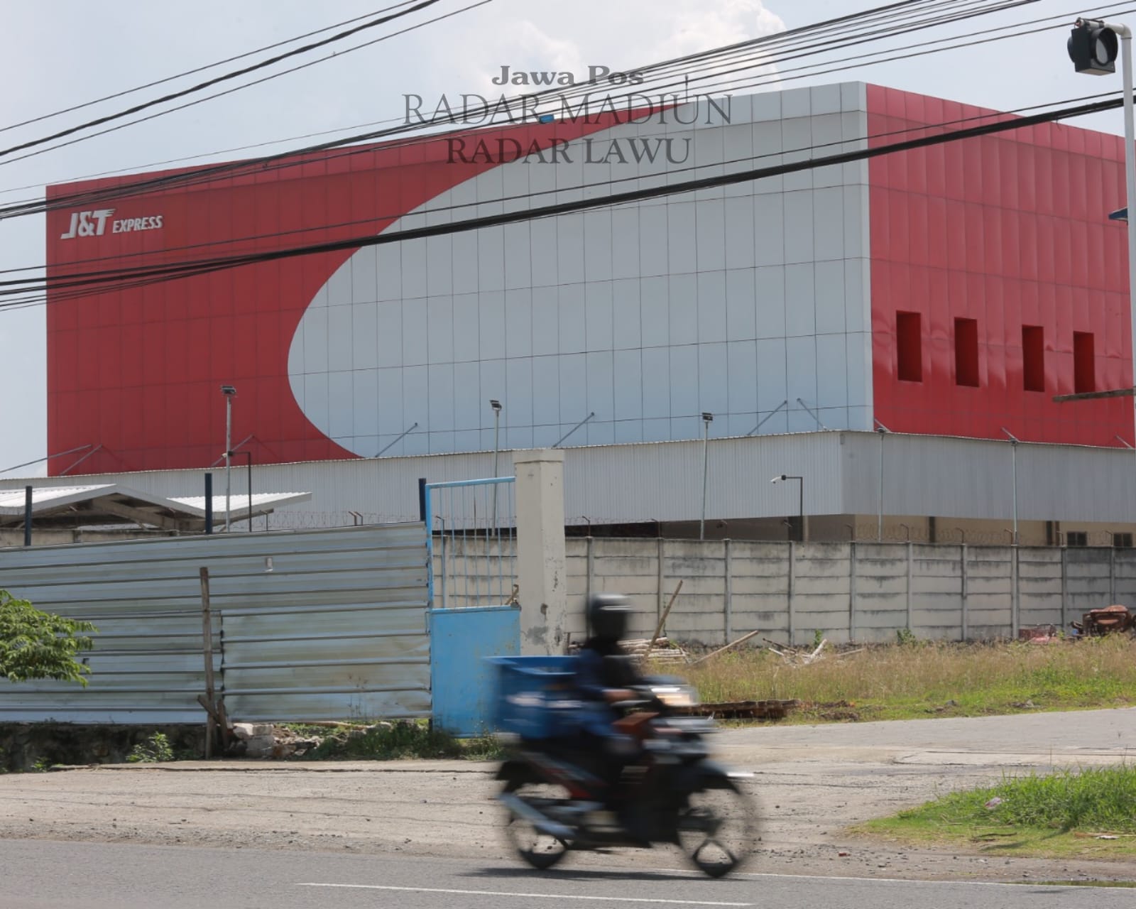 OPTIMIS: Pemkab Madiun menargetkan investasi Rp 3 triliun pada 2026 seiring mulai bergeraknya perizinan empat perusahaan besar yang siap menanamkan modal. DOK RADAR MADIUN