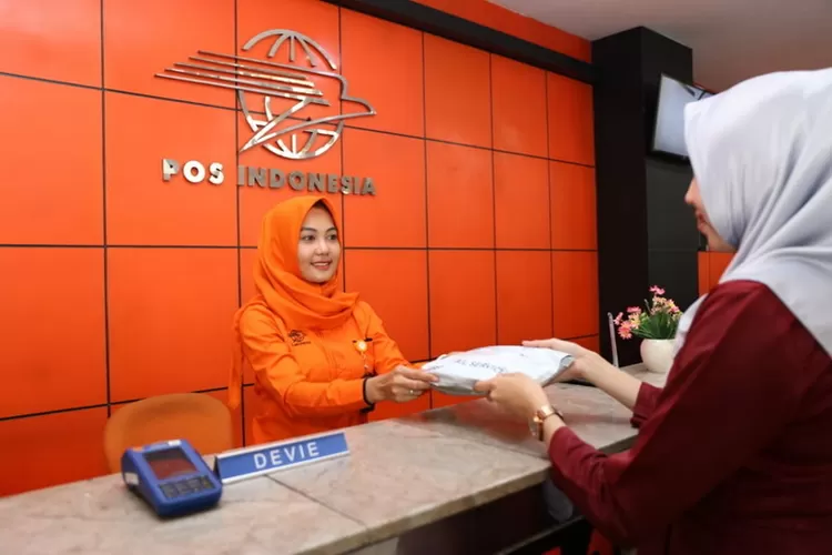 Ilustrasi Penyaluran bansos melalui Kantor Pos