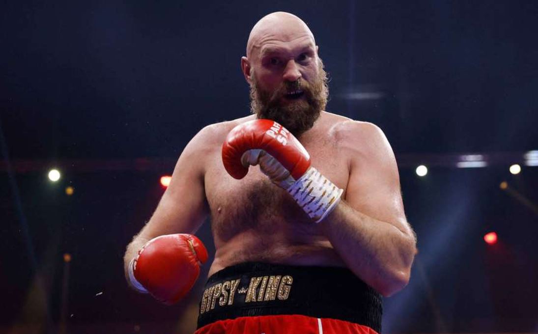 Tyson Fury, petinju profesional mantan juara dunia kelas berat 2015.