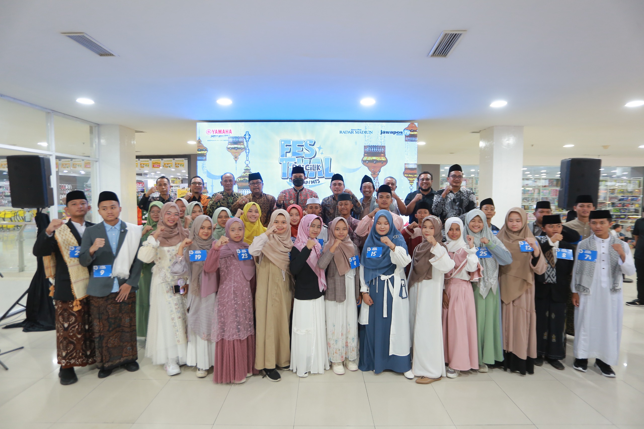 Wali Kota Madiun Maidi, para kepala Kantor Kemenag dan perwakilan, serta seluruh peserta Grand Final Festival Dai Cilik tingkat SMP/MTs 2025.