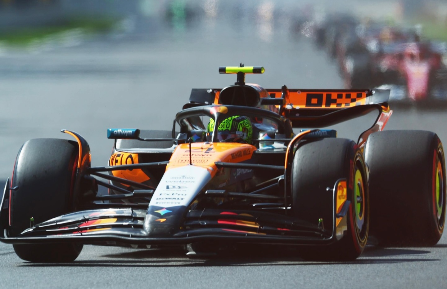 Lando Norris pimpin klasemen.