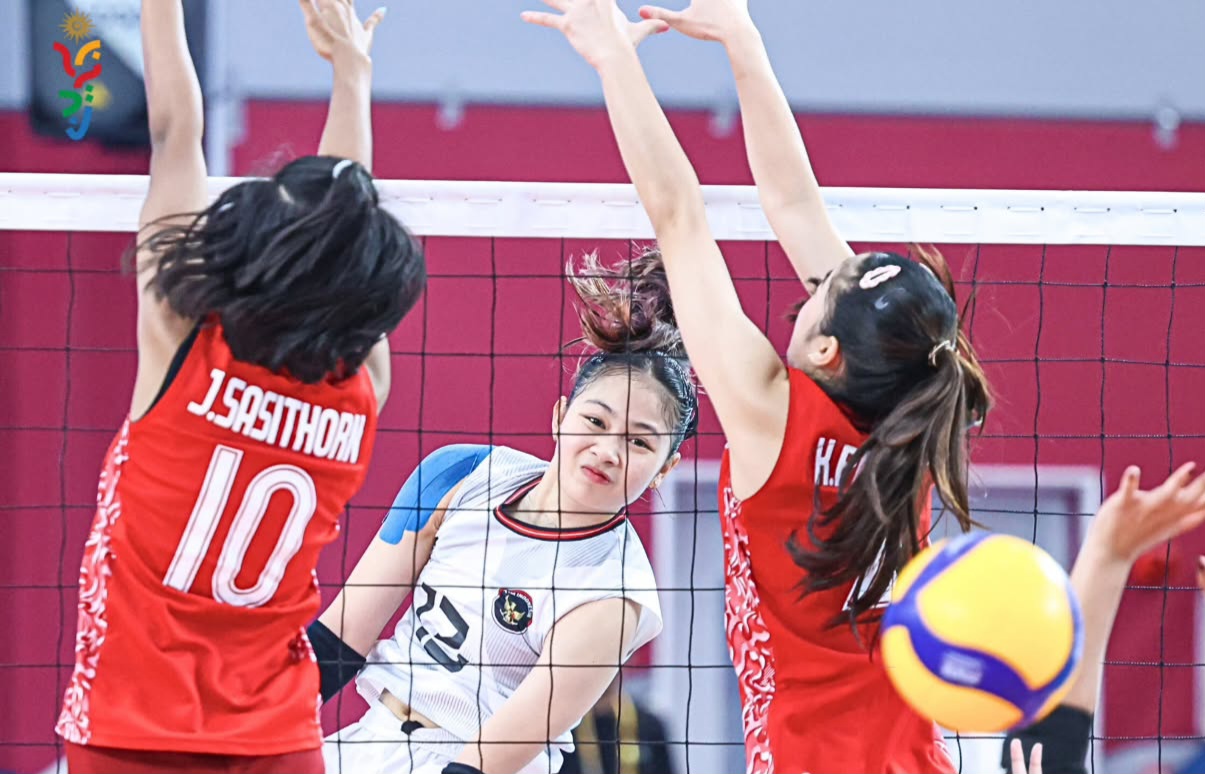 Tim putri ke grand final.