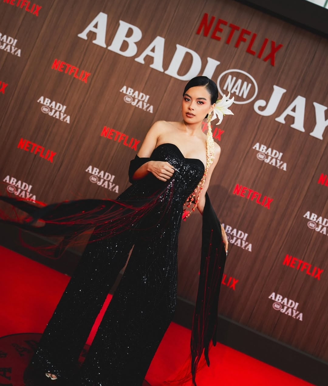Profil Eva Celia pemain film Abadi Nan Jaya
