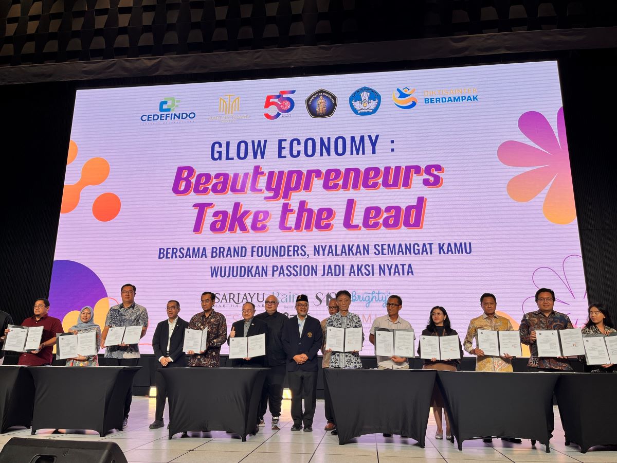 SINERGI: UB menggandeng 13 partner industri yang hadir dan sepakat berkerja sama dalam Research and Innovation Day 2025, Jumat (31/10).