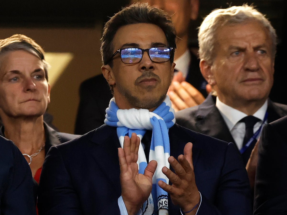 Sheikh Mansour bin Zayed bin Sultan Al Nahyan, owner Manchester City yang juga wapres UEA.