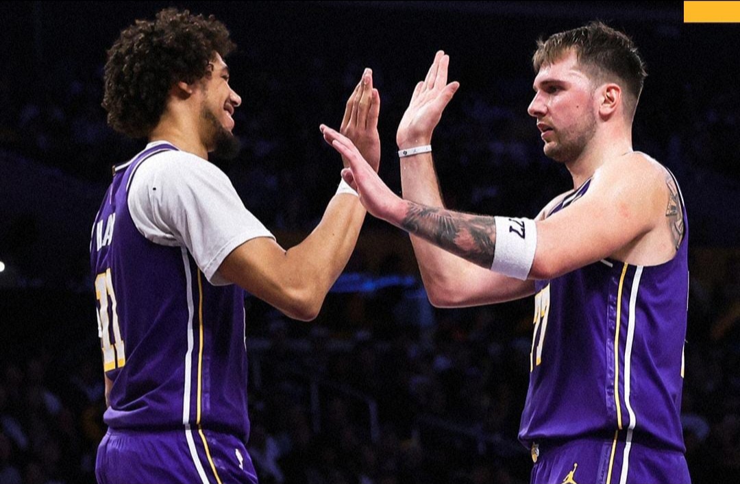 Lakers menang 118&ndash;116 atas Spurs lewat comeback dramatis yang dipimpin Luka Doncic dengan 35 poin dan performa kolektif solid.