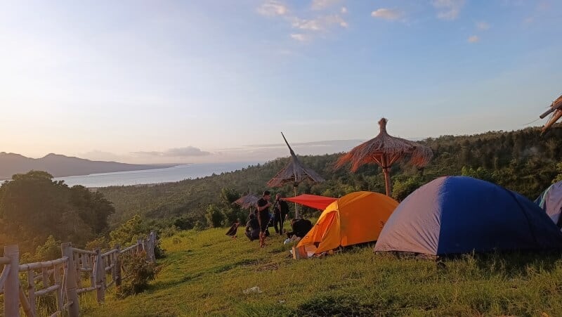 Camping ground Bukit Sewu Sambang Banyuwangi.