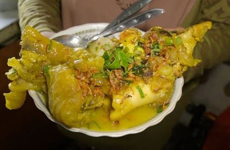 Soto kikil Demak.