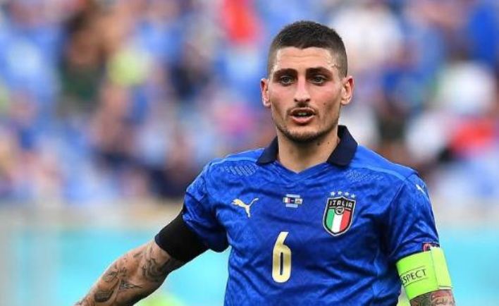 Juventus dapat tawaran merekrut Marco Verratti di bursa transfer musim dingin.