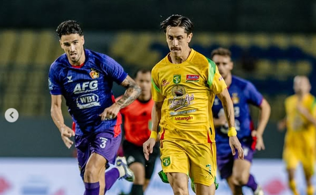 Pertandingan antara Persik vs Persebaya dalam lanjutan BRI Super League.