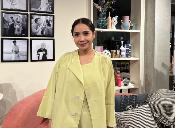 Nagita Slavina merambah dunia film sebagai produser.