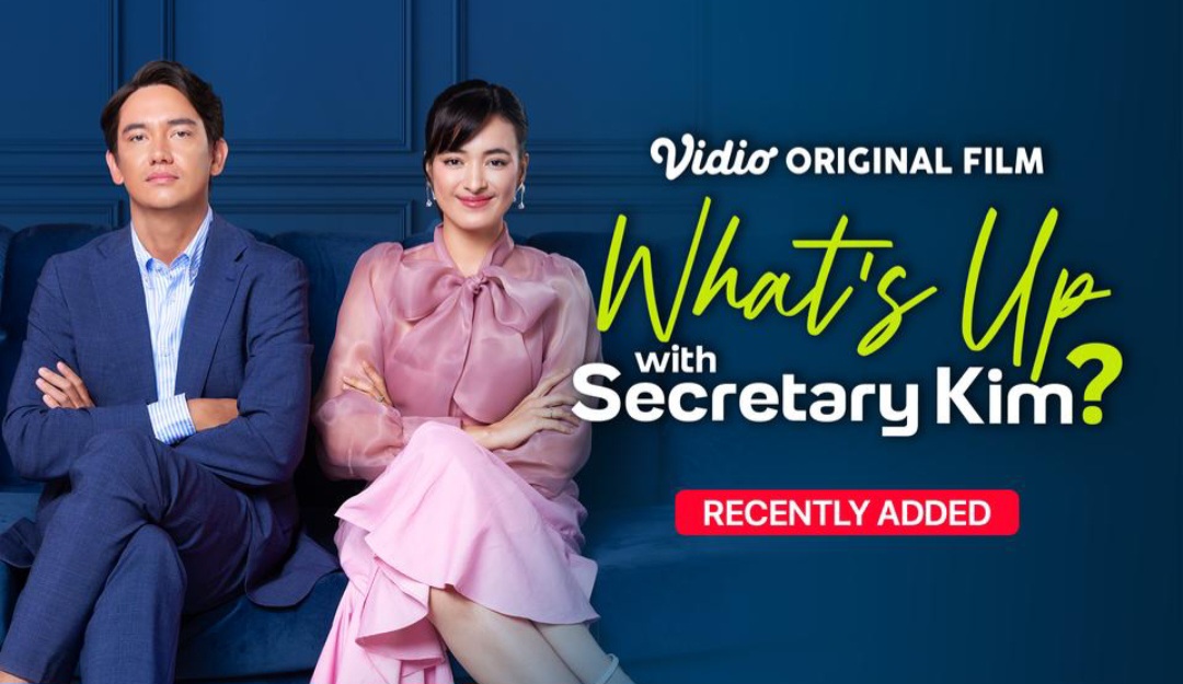Film ini merupakan adaptasi resmi dari drama Korea populer &ldquo;What&rsquo;s Wrong with Secretary Kim&rdquo; (2018), namun dikemas dengan sentuhan lokal yang lebih hangat dan membumi.
