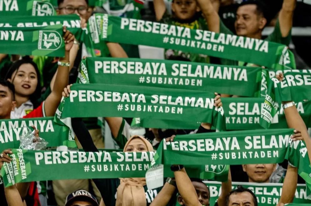 Bonek siap ramaikan pertandingan Persebaya vs Arema FC di pekan ke-13 Super League 2025/2026.
