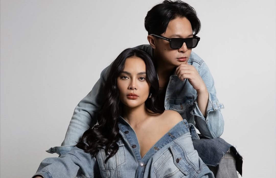 Momen kebersamaan DJ Bravy dan Erika.