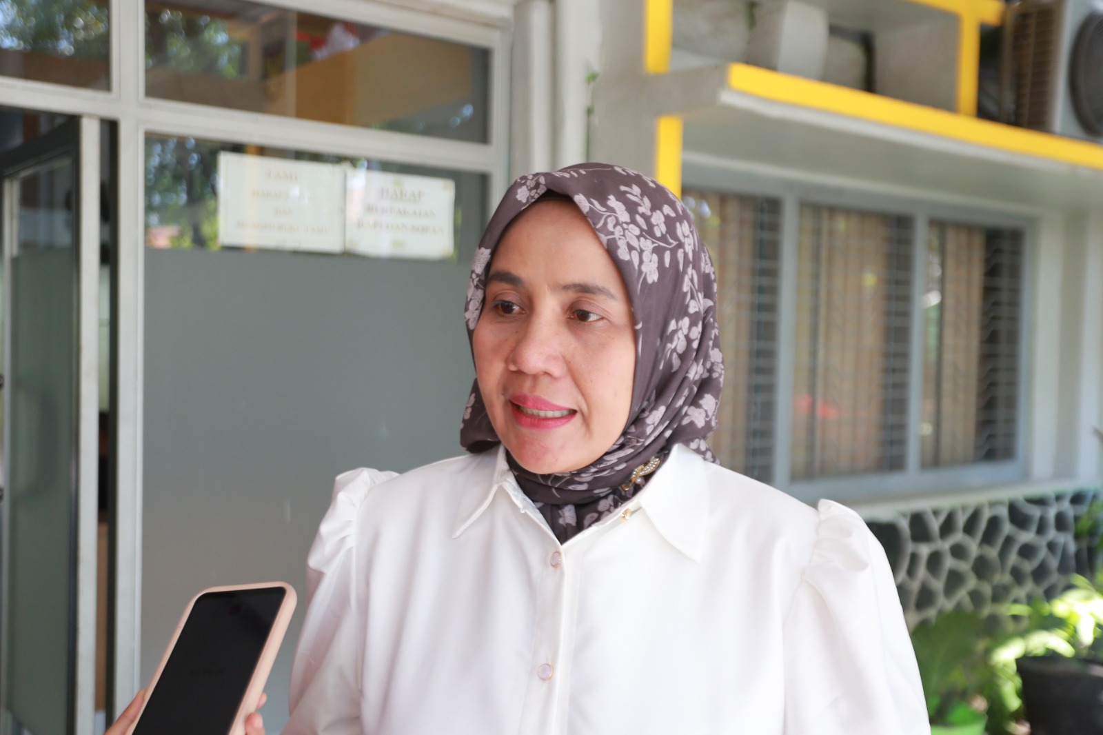 Kepala Cabdindik Jatim Wilayah Madiun&ndash;Ngawi Lena