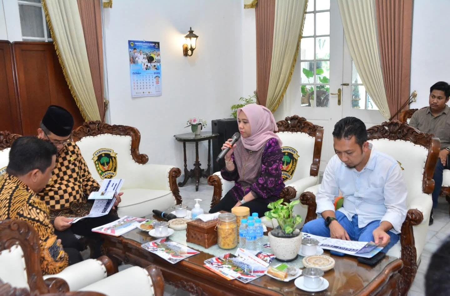 Bupati Madiun Hari Wuryanto menerima kunjungan PT SIER di Pendopo Muda Graha pada 30 Oktober lalu.