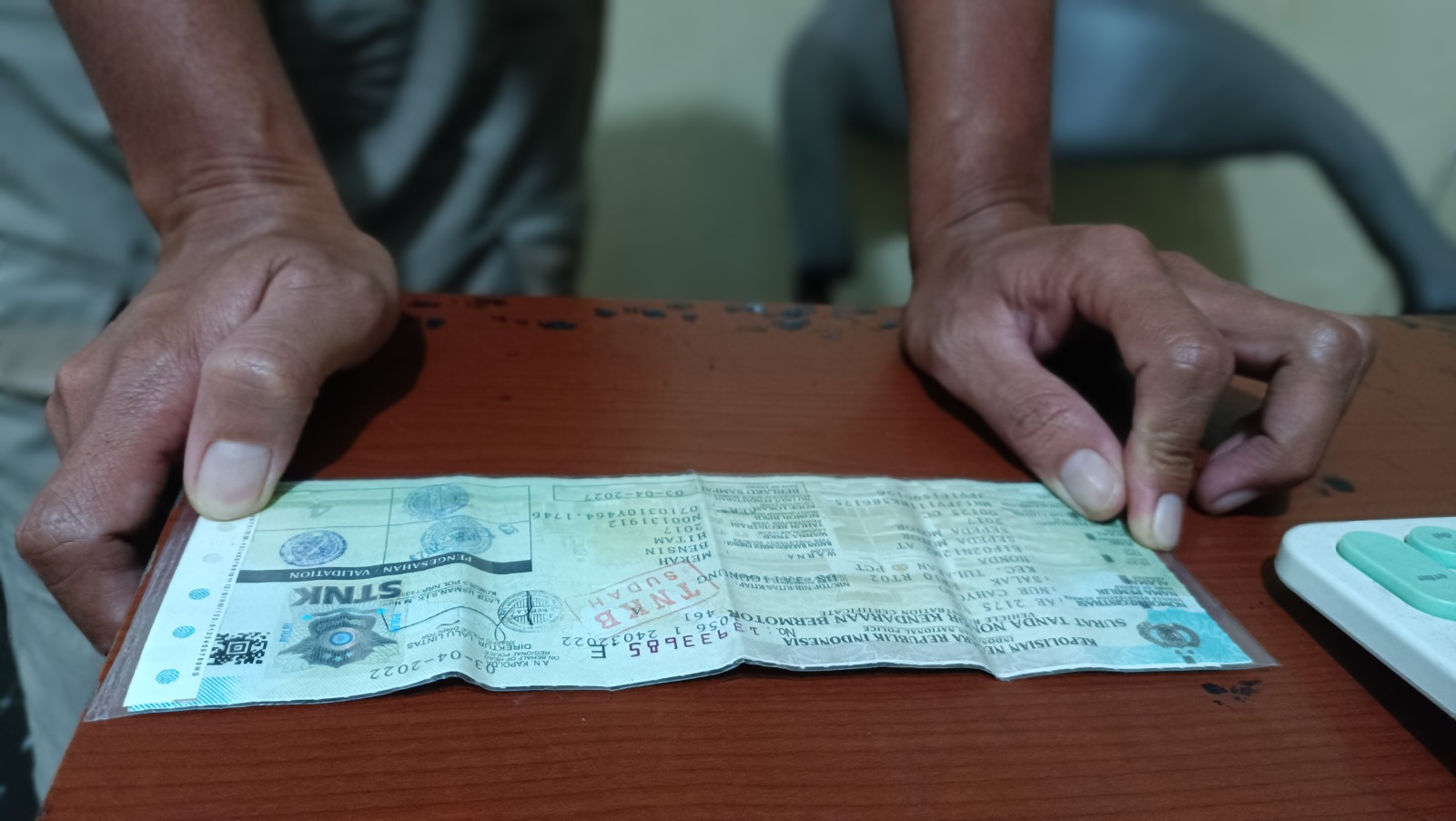 Realisasi opsen PKB di Pacitan baru 81 persen dari target Rp25,4 miliar hingga pertengahan November 2025. NUR CAHYONO/RADAR PACITAN