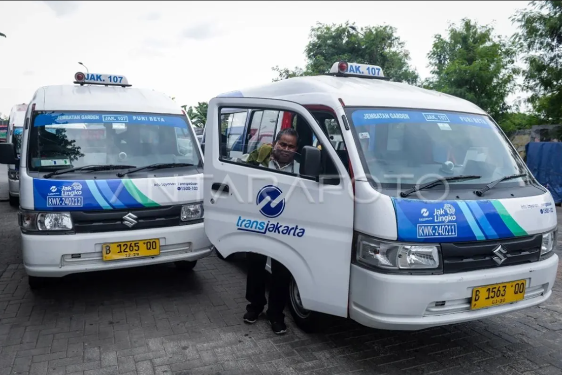 Jakarta remajakan 100 angkot jadi Mikrotrans listrik dengan fitur modern.