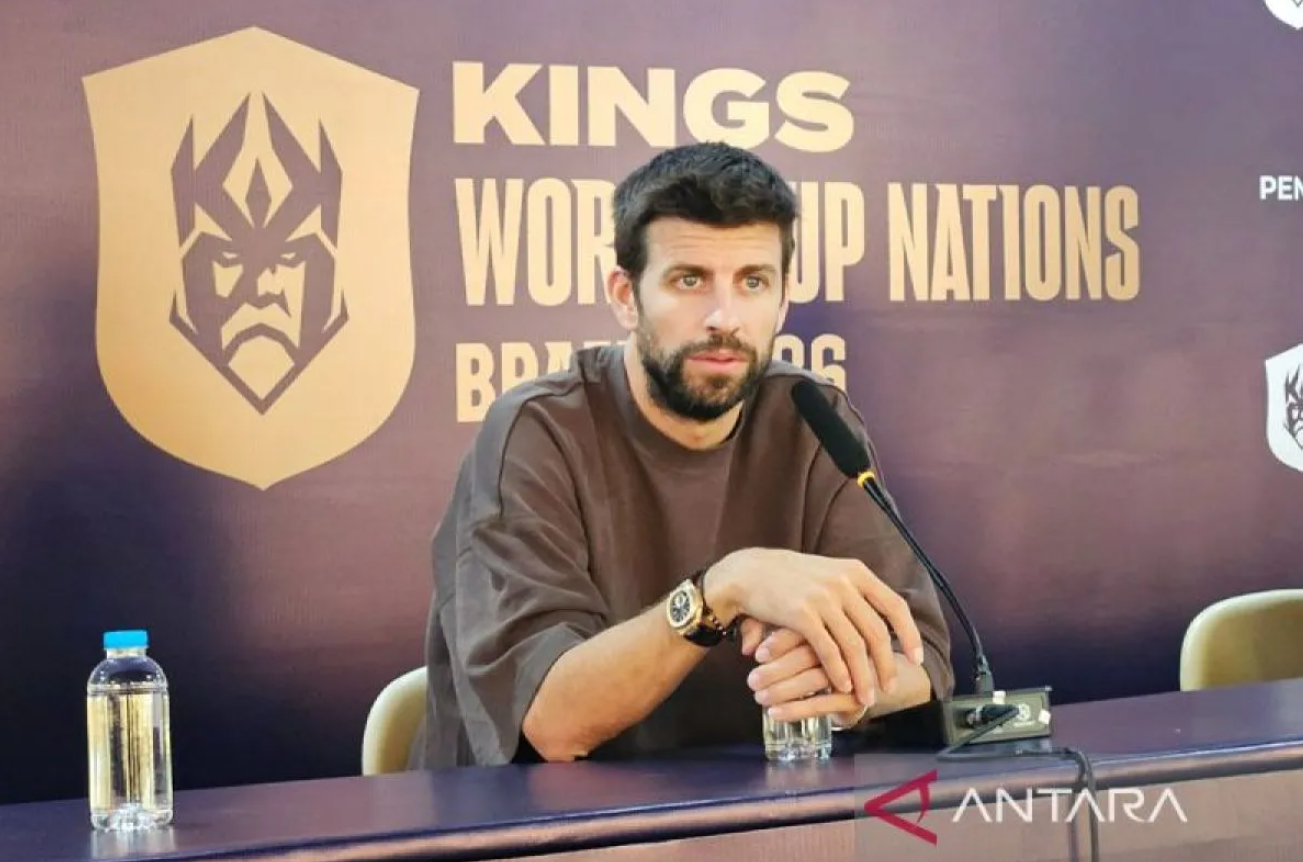 Mantan bek timnas Spanyol dan Barcelona, Gerard Pique di Jakarta International Velodrome, Jakarta, Minggu (16/11/2025).