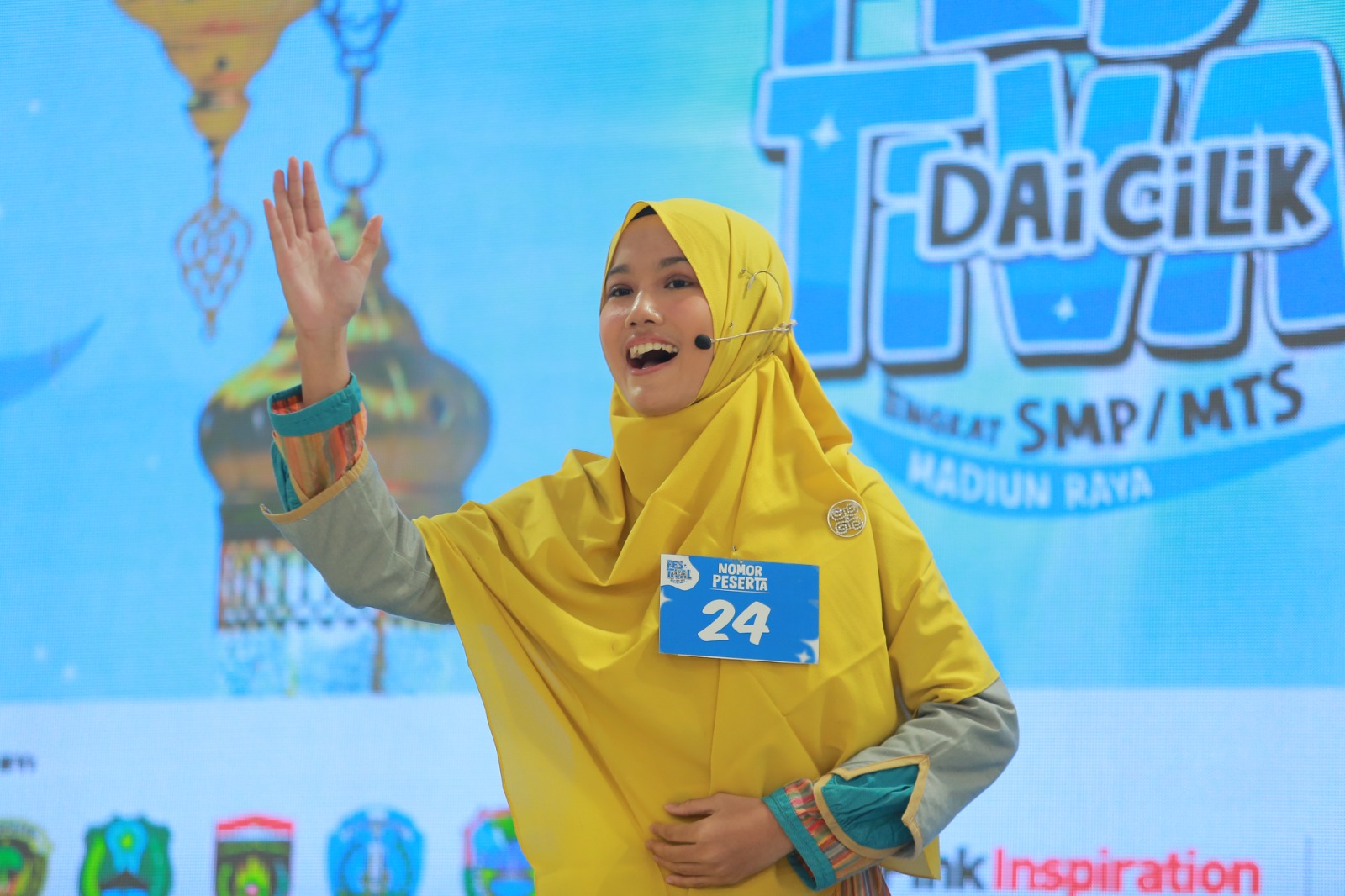 Denting Alunan Mendayu dari SMPN 2 Madiun sabet gelar juara pertama dan juara favorit Festival Dai Cilik 2025.