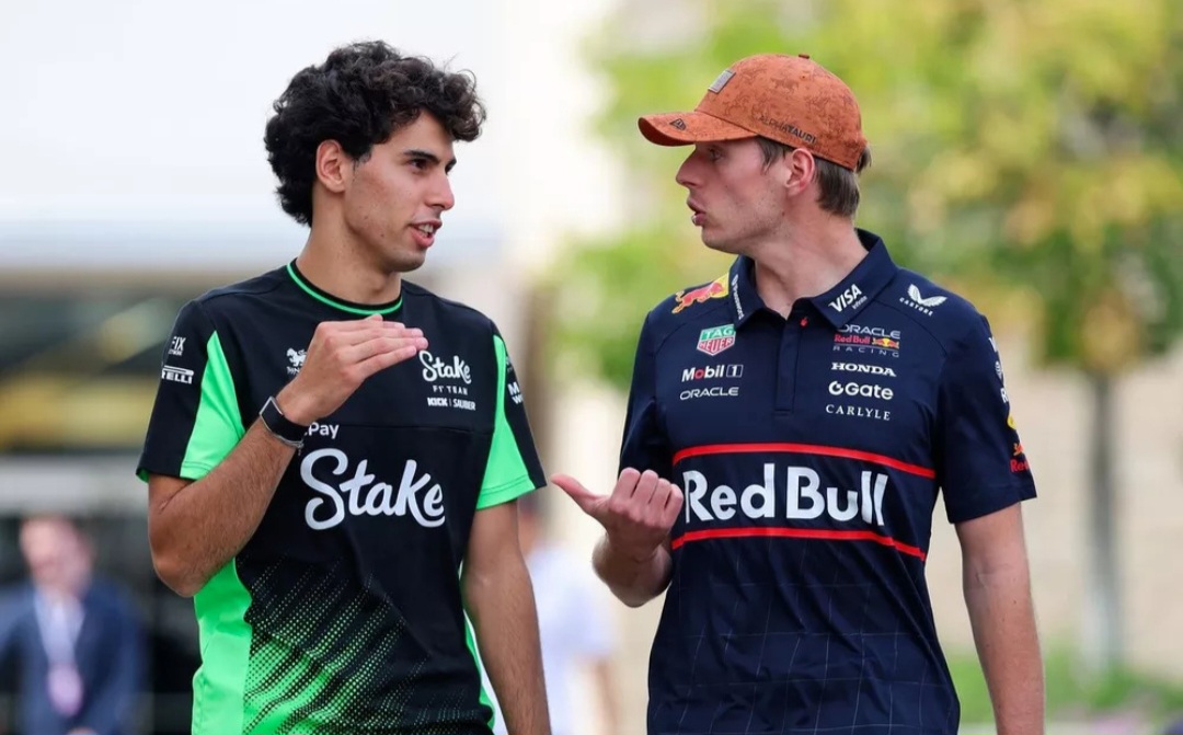 Max Verstappen mengaku sudah memantau talenta Gabriel Bortoleto jauh sebelum debut F1 sang rookie Brasil bersama Sauber.