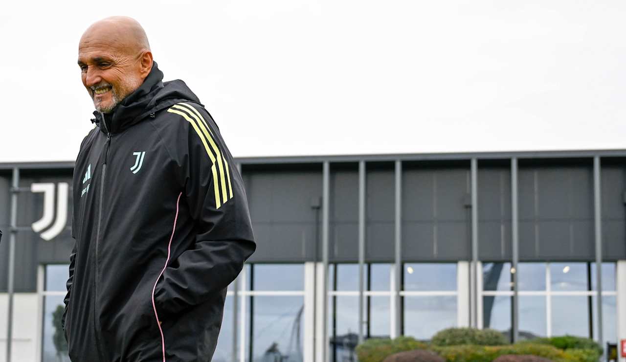 Luciano Spalletti memilih tinggal di JHotel.