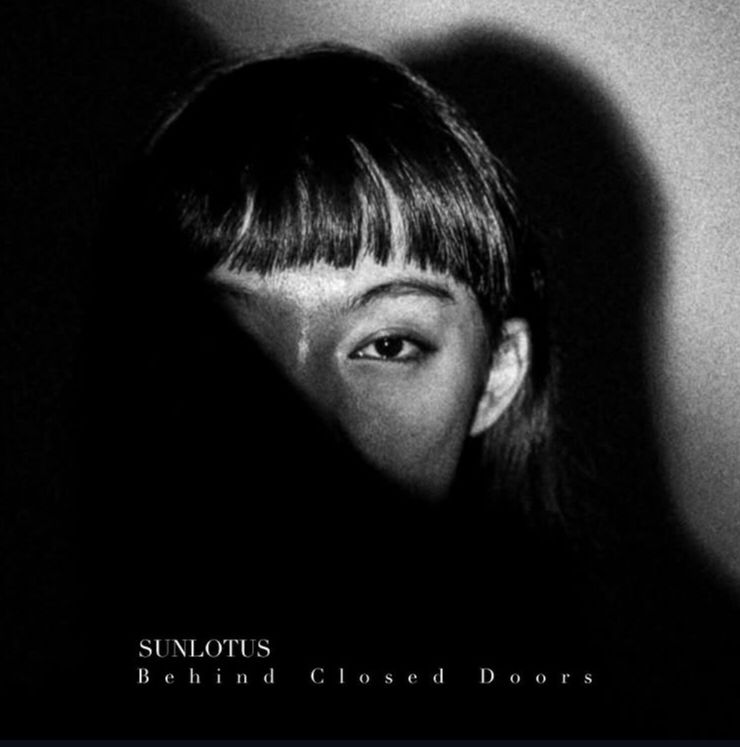 Sunlotus membuka sisi tergelap emosi lewat album &ldquo;Behind Closed Doors&rdquo;.
