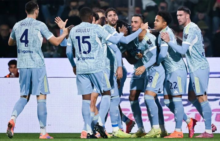FFP menghambat pergerakan Juventus di bursa transfer.