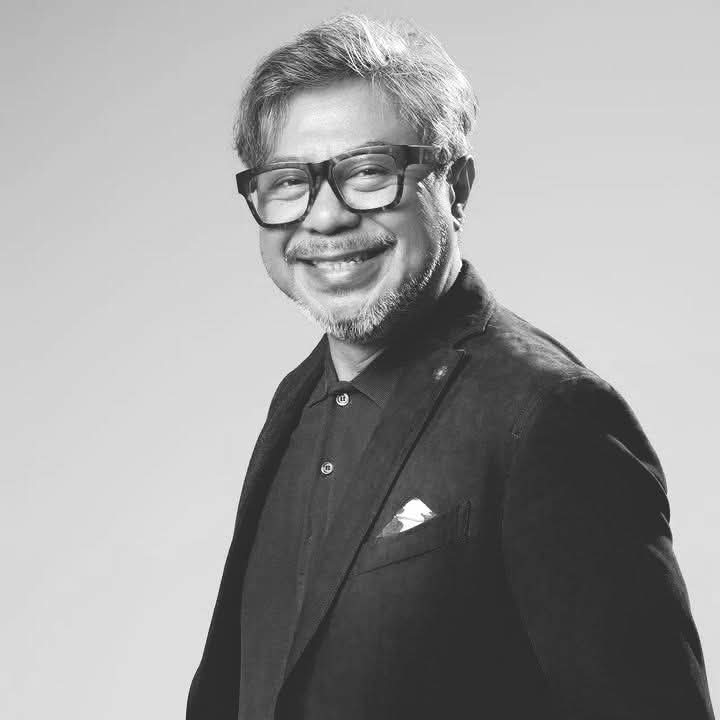 Ilustrasi Iwan Zen, Vokalis Halmahera