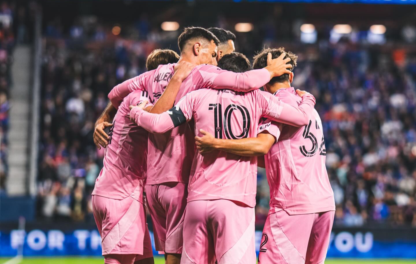 Inter Miami menang 4-0.