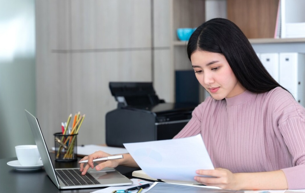 Ilustrasi melamar pekerjaan.