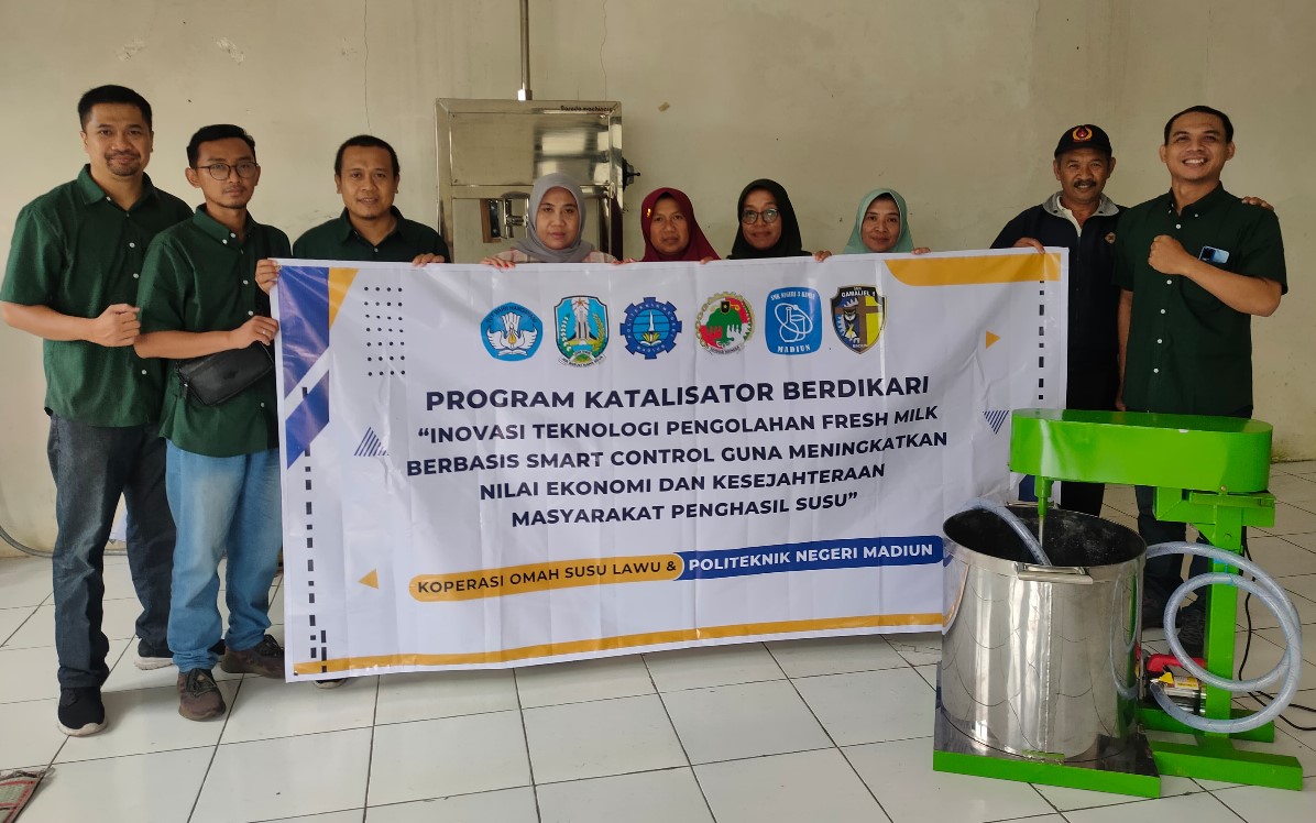 Politeknik Negeri Madiun (PNM) hadir dengan terobosan teknologi tepat guna yang langsung diterapkan di Kampung Susu Singolangu, Magetan.