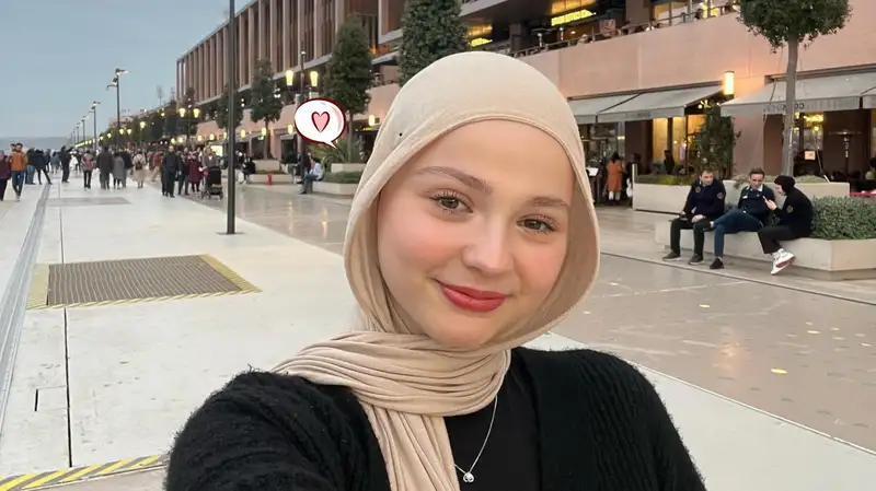 Ilustrasi Profil Tugba Kiara
