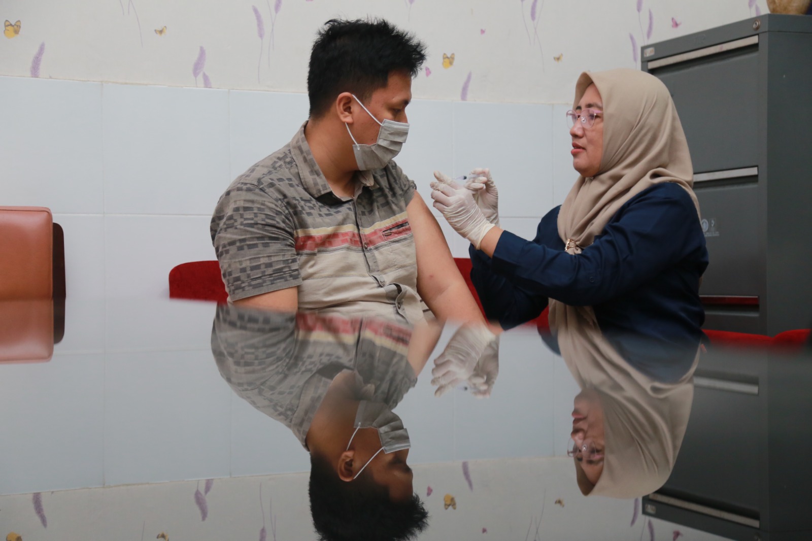 Kasi Haji dan Umrah Kemenag Kota Madiun Datik Ardiyah memastikan 27 peserta siap mengikuti seleksi PPIH 2026 dan memperebutkan dua formasi petugas haji. DOK RADAR MADIUN