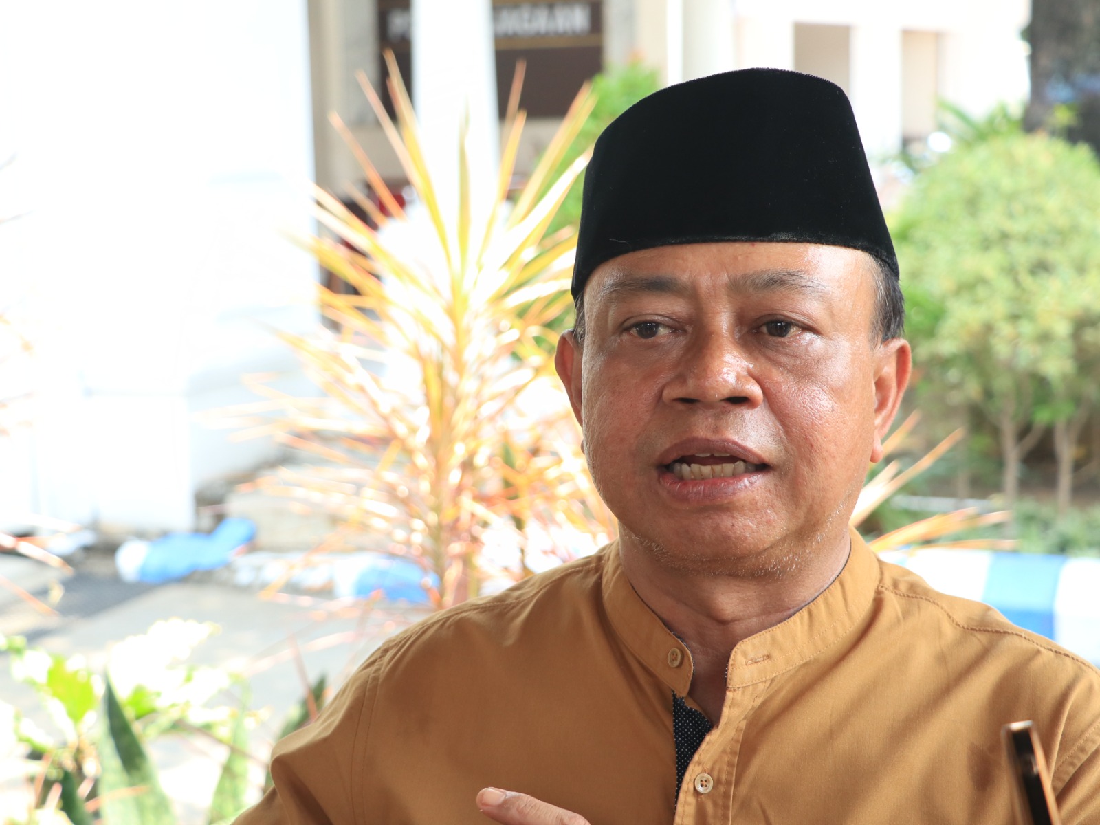 Keluarga Dina Martiana menerima kabar langsung dari KJRI Hong Kong, sementara Disnaker Ponorogo belum menerima data resmi terkait korban PMI. SUGENG DWI N./RADAR PONOROGO
