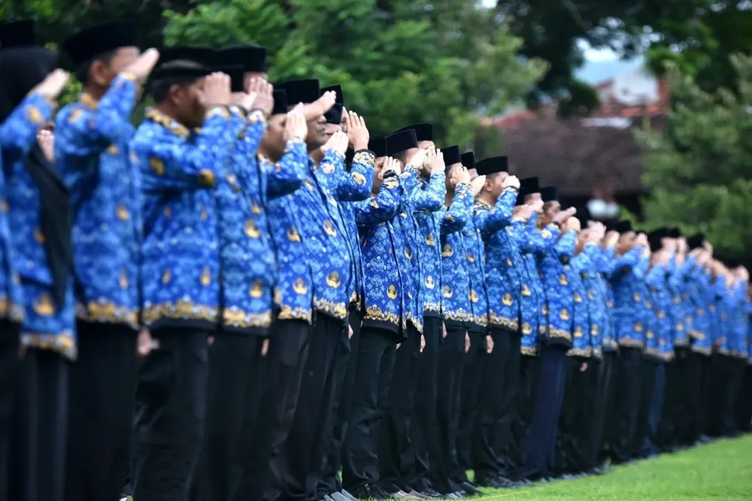 Suasana peringatan Hari Korpri di Pacitan, momen yang turut diwarnai laporan pelanggaran disiplin ASN sepanjang 2025. FOTO: ISTIMEWA