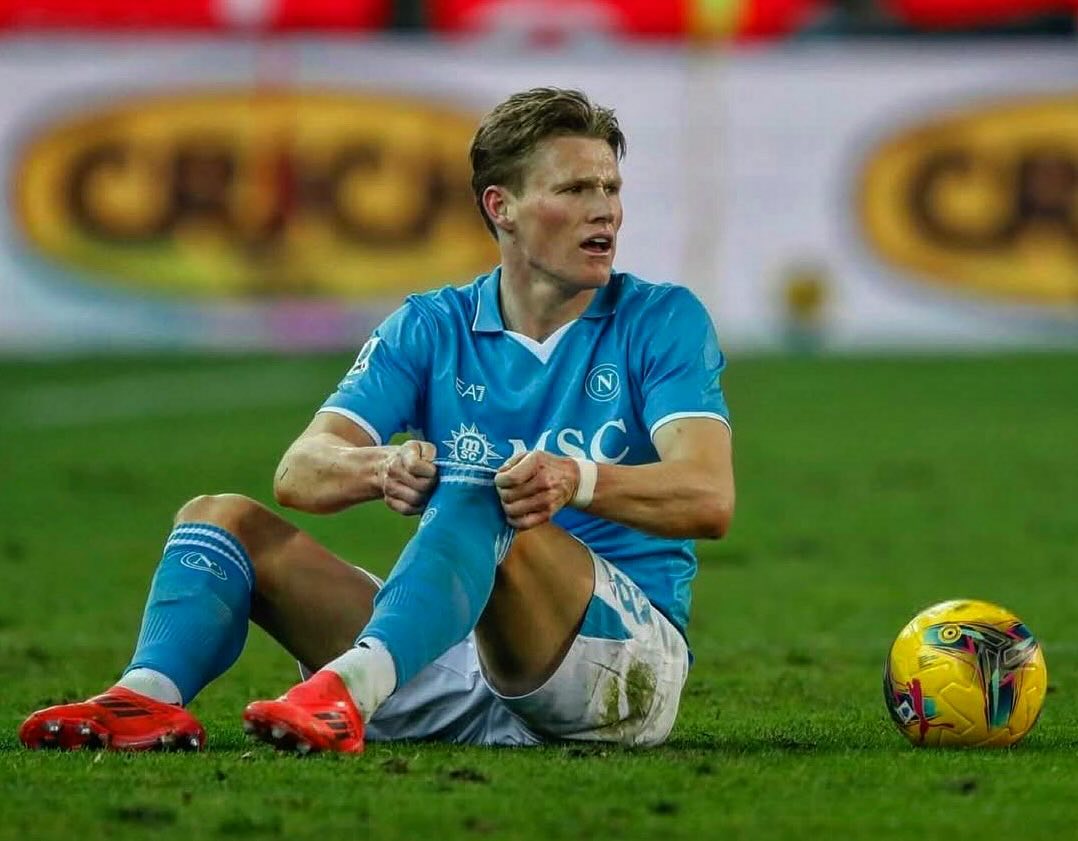 Scott McTominay pemain terbaik.