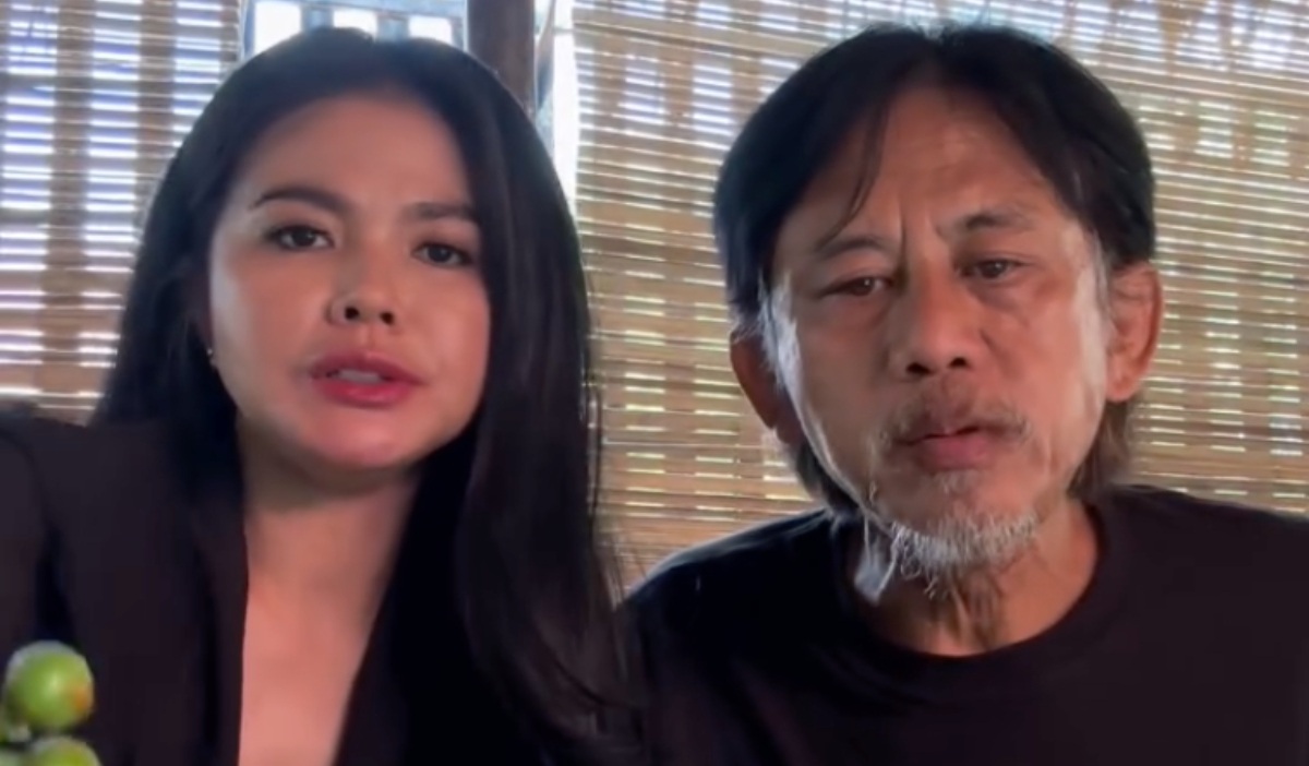 Epy Kusnandar bersama Karina Ranau, aktris yang kemudian menjadi pasangan hidupnya.