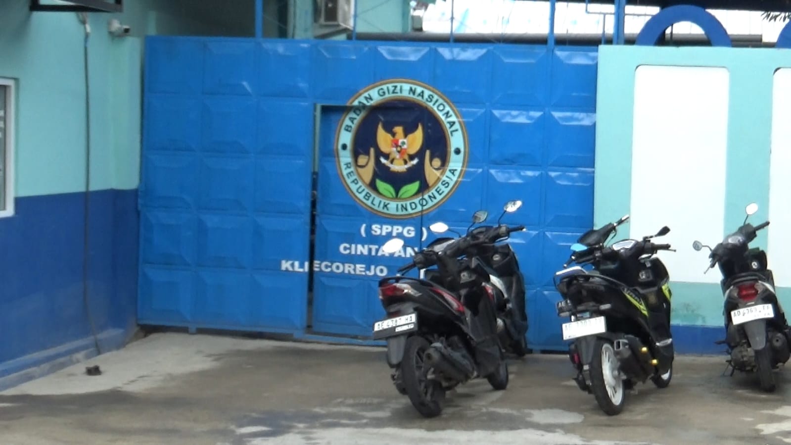 Dapur SPPG Cinta Anak di Klecorejo masih ditutup sementara menunggu hasil uji laboratorium. DIAN RAHAYU/RADAR MADIUN
