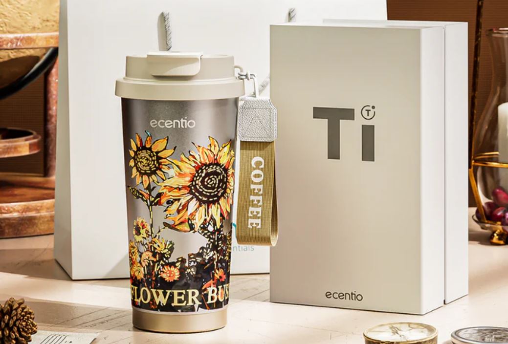 Ecentio Premium Double-Walled Titanium Bottle Titanium Cup.