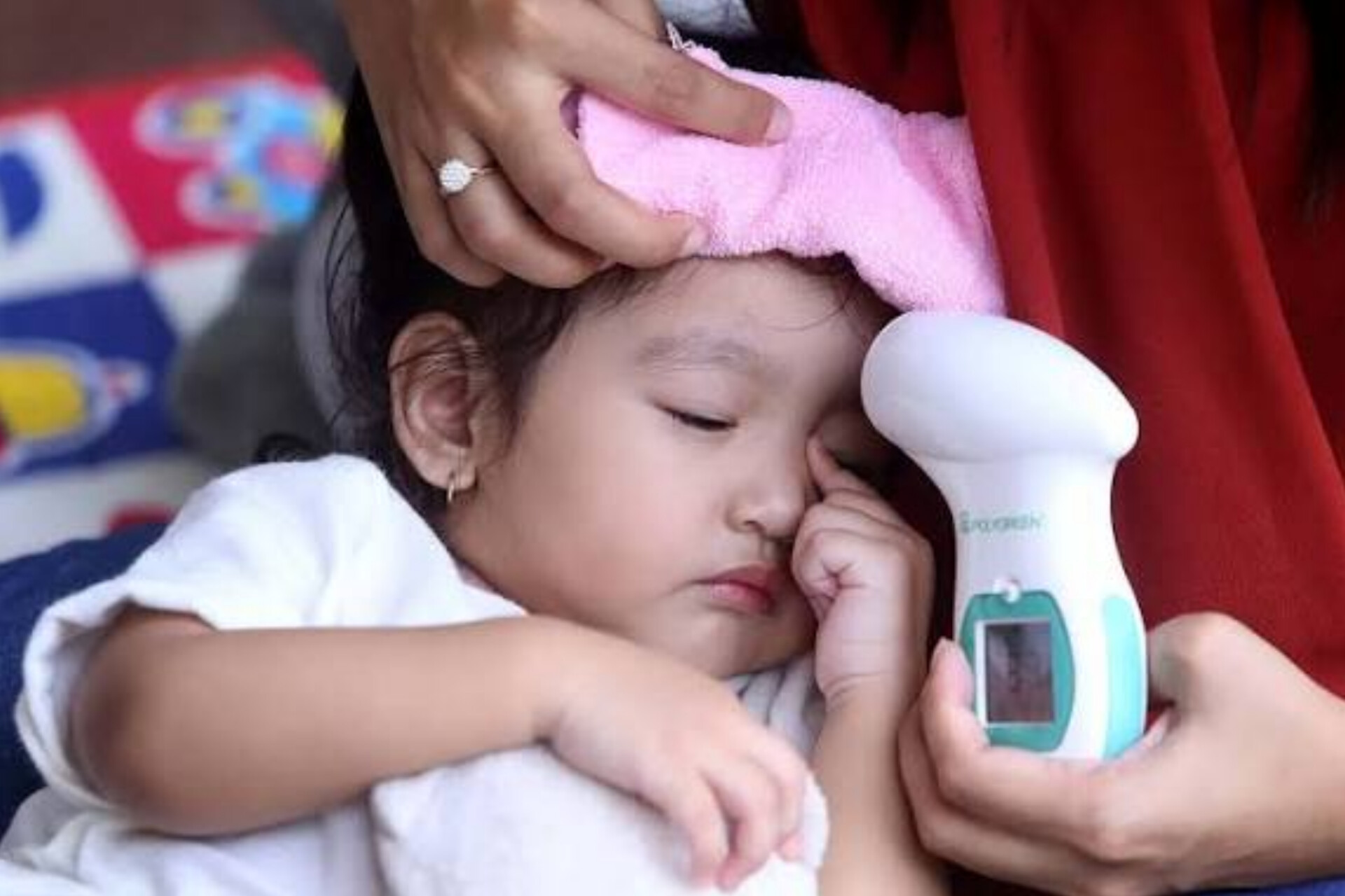 Ilustrasi balita mengalami gejala Flu Singapura atau HFMD.