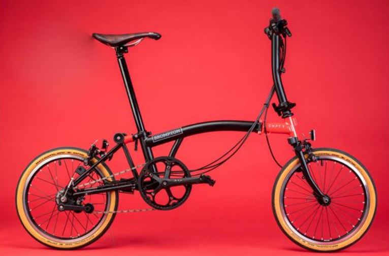 Ilustrasi sepeda lipat Brompton.