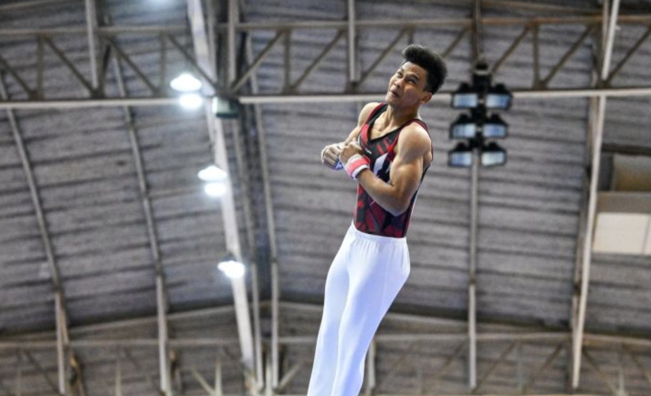 Pesenam putra Indonesia Abiyurafi tampil dalam nomor palang tunggal SEA Games 2025.