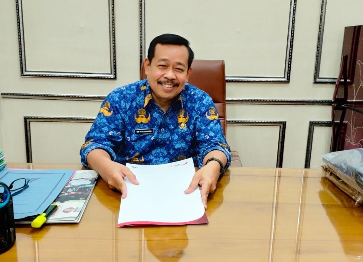 Aparatur sipil negara di lingkungan Pemkab Ngawi masih menggunakan sistem penggajian lama karena penerapan single salary belum memiliki dasar aturan teknis dari pemerintah pusat.