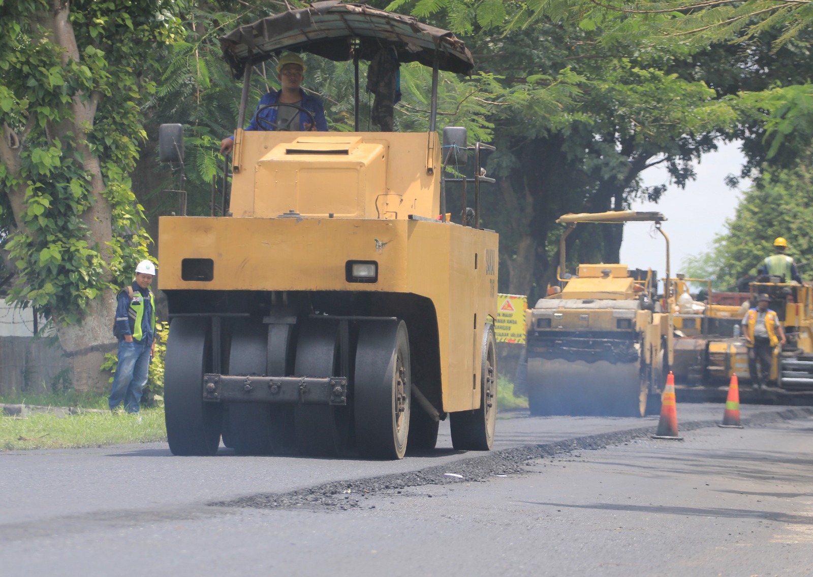 Pekerjaan peningkatan jalan di Kabupaten Magetan tahun 2025 dialokasikan hingga Rp 60 miliar untuk perbaikan 60 kilometer jalan, mayoritas menggunakan pengaspalan hotmix. DOK RADAR MAGETAN