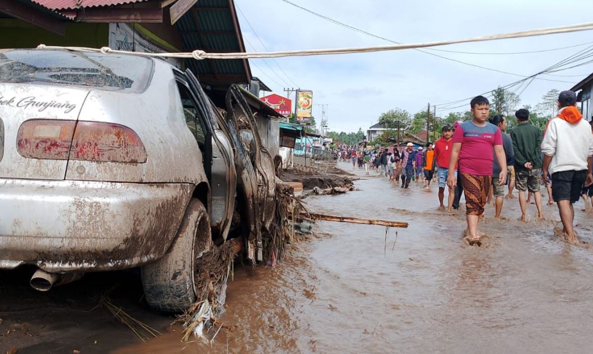 Dampak banjir di Kabupaten Agam.